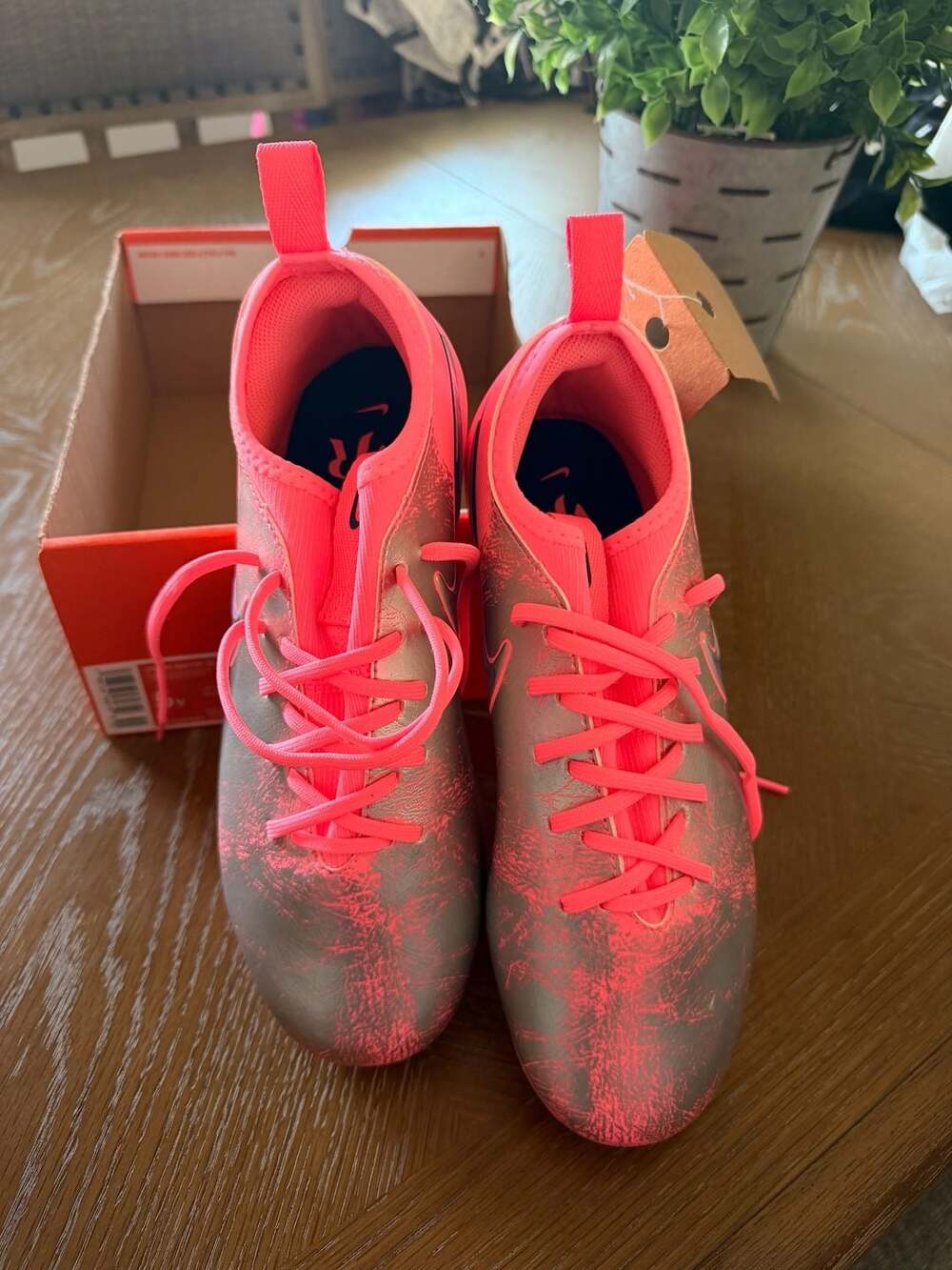 Nike Mercurial Vapor 16 Academy VJR FG/MG Size 5Y Sunset Pulse Old Royal